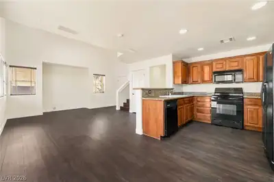 7858 Windhamridge Drive Kitchen