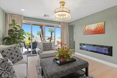 1195 Calcione Drive, Henderson, NV 89011 Living Room
