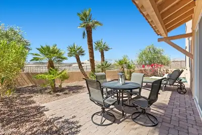 1195 Calcione Drive, Henderson, NV 89011 Patio