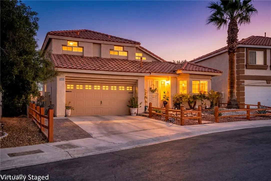 8765 Raindrop Canyon Avenue, Las Vegas, NV 89129