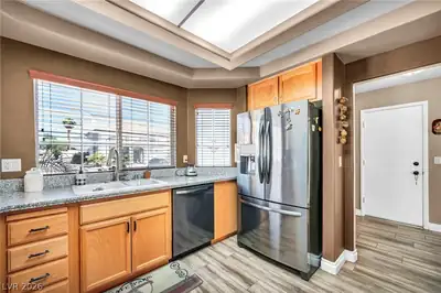 8765 Raindrop Canyon Avenue, Las Vegas, NV 89129 