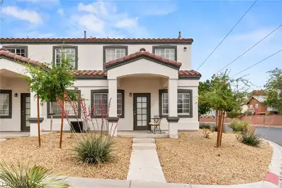 5330 East Charleston Boulevard 35, Las Vegas