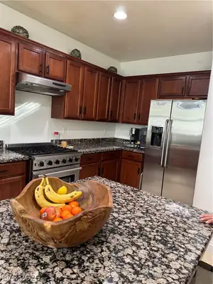 2621 Slide Canyon Avenue Kitchen