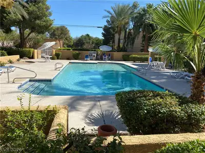 5174 South Jones Boulevard 207 Pool