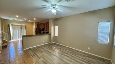 917 Blushing Rose Place, Henderson, NV 89052 Kitchen