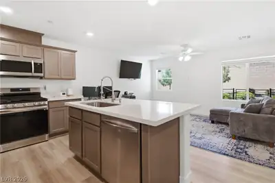 3621 Arcadian Sea Street, Las Vegas, NV 89106 Kitchen