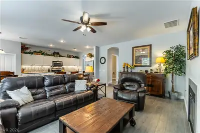 2840 Thicket Willow Street, Las Vegas, NV 89135 Living Room