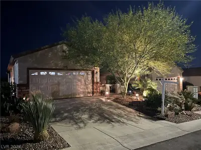 2329 Celestial Moon Street, Henderson