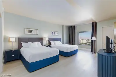 211 East Flamingo Road 1511 Bedroom