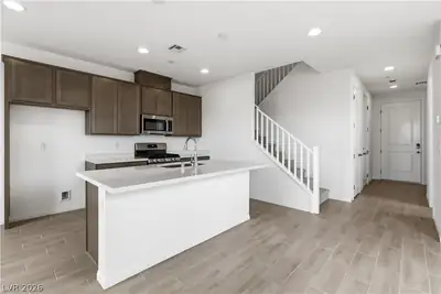 5322 Borra Hills Street, Las Vegas, NV 89148 