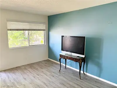 312 Orland Street 62 Living Room