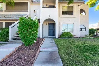1400 Santa Margarita Street B, Las Vegas