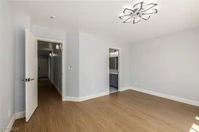 1043 Silver Creek Avenue, Las Vegas, NV 89183 Bedroom