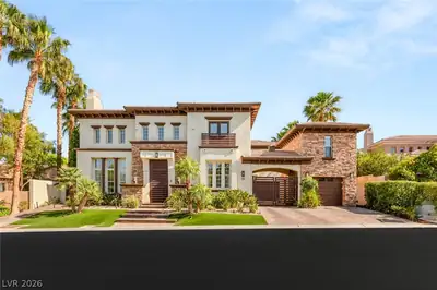 10301 ORKINEY Drive Las Vegas, NV 89144