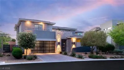 19 MOONFIRE Drive, Las Vegas, NV 89135 Front of Structure