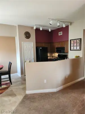9303 Gilcrease Avenue 2167 Kitchen