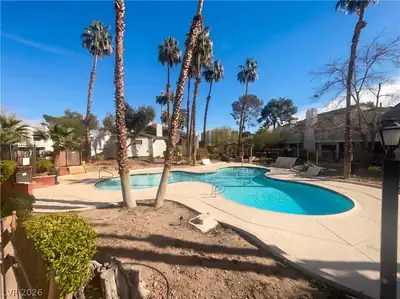 568 Willow Green Drive, Las Vegas, NV 89169 Pool