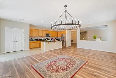 6417 Giant Oak Street, North Las Vegas, NV 89084 