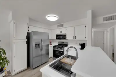 3425 East Russell Road 156 Kitchen