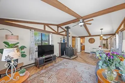 1010 Macfarland Avenue, Indian Springs, NV 89018 Living Room