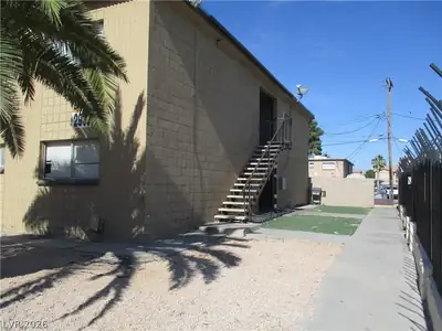 2933 ELM Avenue 4, Las Vegas
