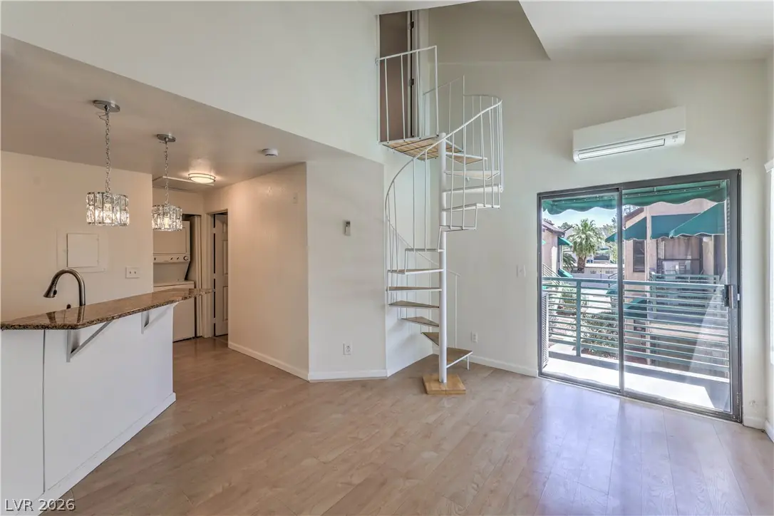 460 Elm Drive 204