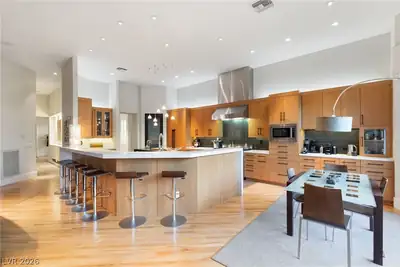 640 Canyon Greens Drive, Las Vegas, NV 89144 Kitchen