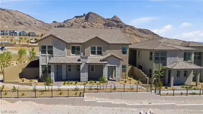 12143 Red Iris Ave, Las Vegas