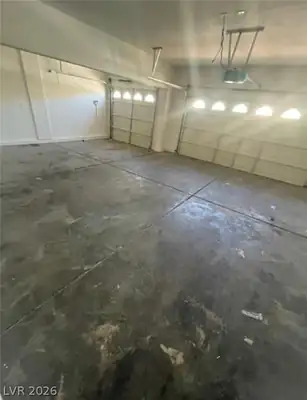 1209 Equator Avenue, North Las Vegas, NV 89032 Garage
