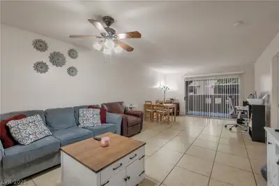 1909 Mountain Hills Court 102 