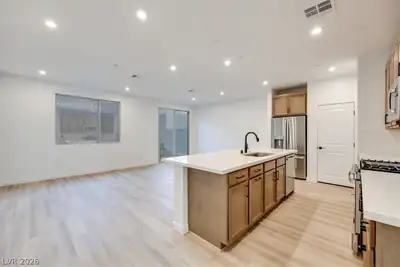 11940 Glide Reflection Avenue, Las Vegas, NV 89138 Kitchen
