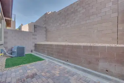 11940 Glide Reflection Avenue, Las Vegas, NV 89138 Yard