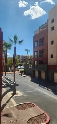 27 East AGATE Avenue 209, Las Vegas, NV 89123 Community