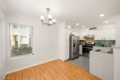3060 Tarpon Drive 104 Kitchen