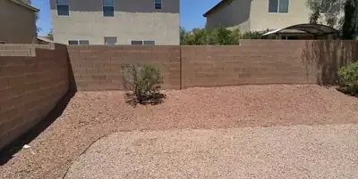 3883 Winter Whitetail Street, Las Vegas, NV 89122 Yard
