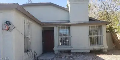 3711 Southern Light Drive Las Vegas, NV 89115
