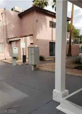 2290 Desert Inn, Las Vegas