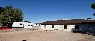 7990 Firethorn Las Vegas, NV 89123