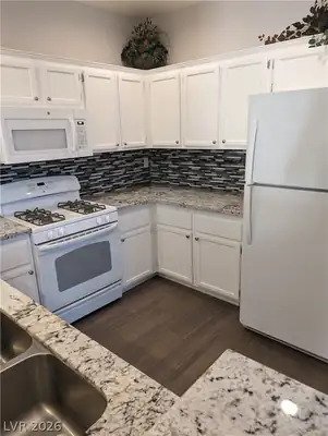 1830 North Buffalo Drive 2015 Kitchen