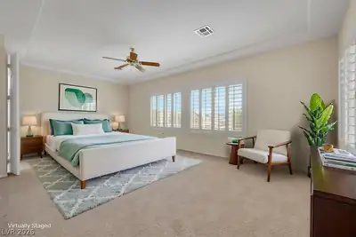 2025 Wildwood Lake Street Bedroom