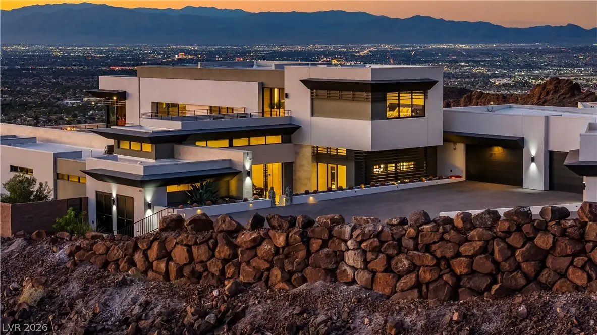 1550 Dragon Crest Avenue, Henderson, NV 89012