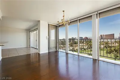 3111 Bel Air Drive 10C Dining Area