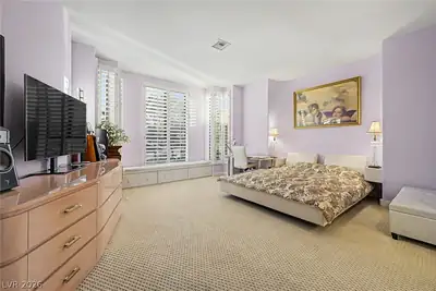 46 Gulf Stream Court, Las Vegas, NV 89113 Bedroom
