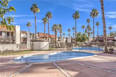 1405 Vegas Valley Drive 213, Las Vegas, NV 89169 Pool