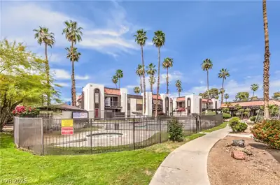 1405 Vegas Valley Drive 213, Las Vegas, NV 89169 Community