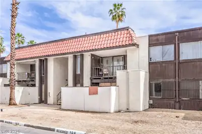 1405 Vegas Valley Drive 213, Las Vegas, NV 89169 Back of Structure