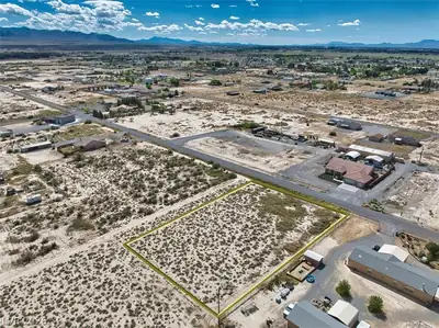 1670 Geofrey Street, Pahrump, NV 89060 