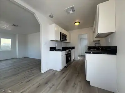2106 Stewart Avenue, Las Vegas, NV 89101 