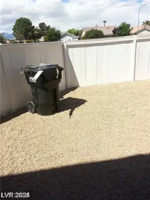 5451 Autumn Crocus Court, North Las Vegas, NV 89031 Yard