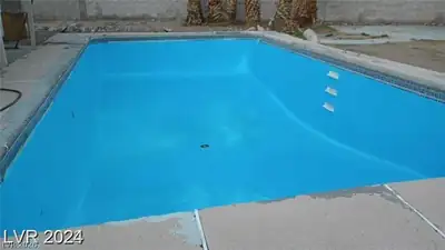 45 Logan Court, Las Vegas, NV 89110 Pool